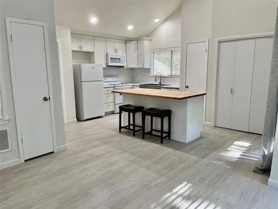 1721 Mill Creek Dr, Tyler, TX 75703 - photo 2