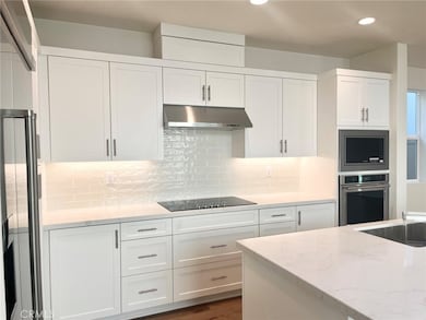 337 Nevada Ave, Ventura, CA 93004 - photo 7