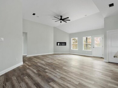 2065 Tanglewood St, Weatherford, TX 76085 - photo 5