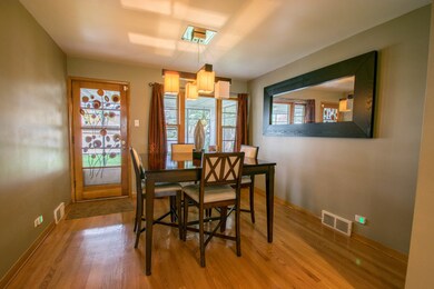 1911 Suffolk Ave, Westchester, IL 60154 - photo 7