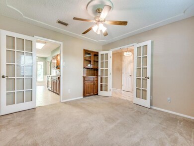 1628 Bedford Oaks Dr, Bedford, TX 76021 - photo 3