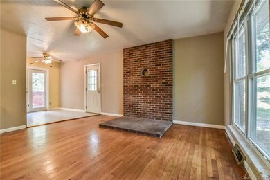 51 Shannon Dr, Asheville, NC 28803 - photo 4