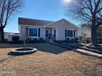 610 Channel Dr, Winterville, NC 28590 - photo 2