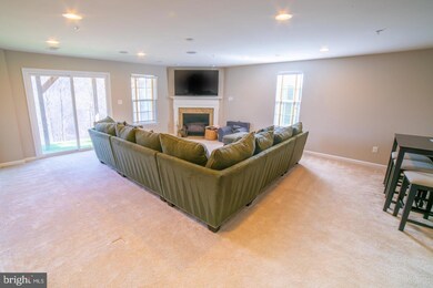 1853 Honeysuckle Ct, Downingtown, PA 19335 - photo 5