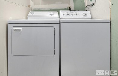 1349 Coupler Ct, Sparks, NV 89434 - photo 3