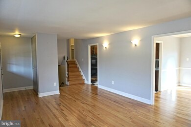 9521 Bonair Dr, Manassas, VA 20109 - photo 4
