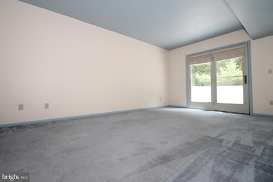 2507 Creekside Dr unit 2507, Newark, DE 19711 - photo 2