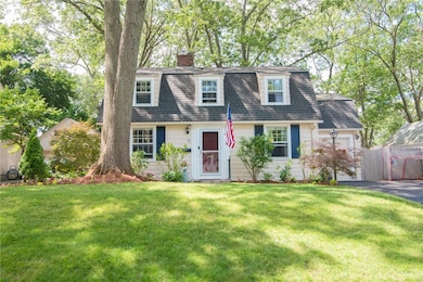 32 Colony Ave, Warwick, RI 02886 - photo 2