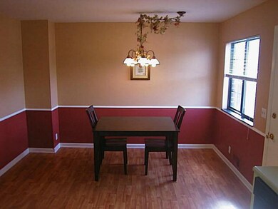 Kitchen plenty of space & ready for you