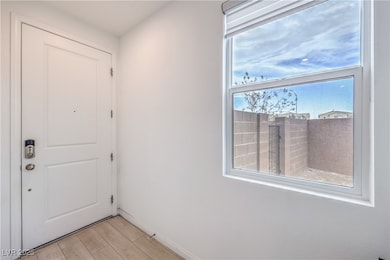 6914 Vollmer Ct, Las Vegas, NV 89148 - photo 5