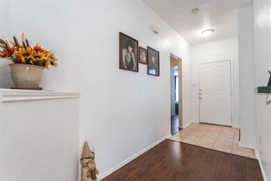 421 Fleming St, Wylie, TX 75098 - photo 2