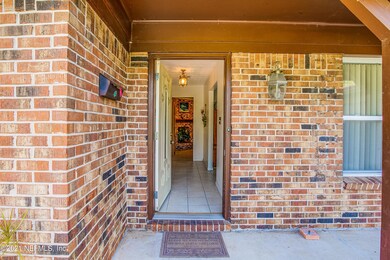 6973 Hanson Dr N, Jacksonville, FL 32210 - photo 5