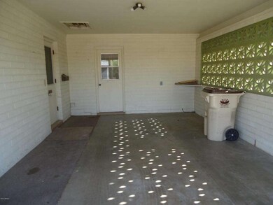 5433 E Colby StreetCarport 1
