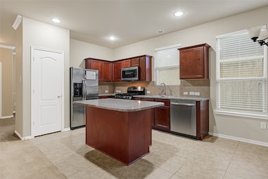 15842 Lost Anchor Way Ln, Houston, TX 77044 - photo 7