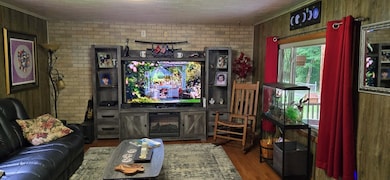 354 Doty Branch, Mc Dowell, KY 41647 - photo 3