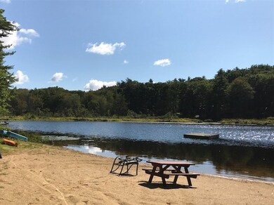 527 Long Shores Dr, Barrington, NH 03825 - photo 2