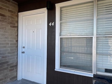 4902 Marcella Ave unit 44, Laredo, TX 78041 - photo 2