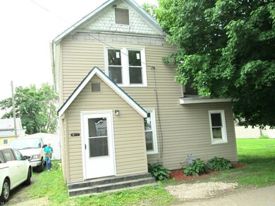 531 Cemetery St, Coshocton, OH 43812 - photo 2