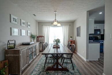 12675 Adirondack Ct, Fishers, IN 46037 - photo 6