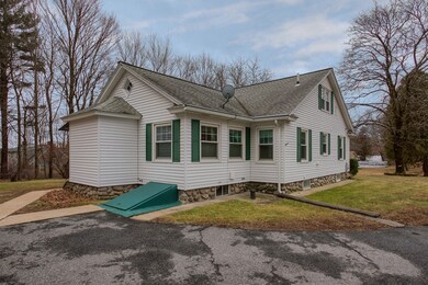 122 N Main St, West Boylston, MA 01583 - photo 4