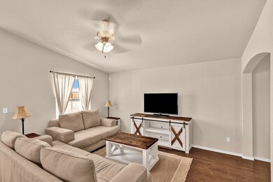 764 Villa Romero Dr, Horizon City, TX 79928 - photo 5