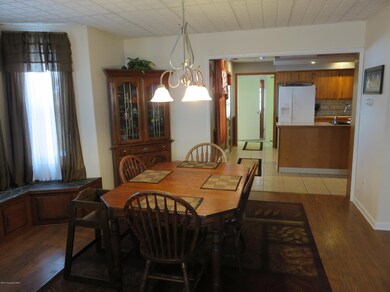 222 S 2nd St, Lehighton, PA 18235 - photo 7