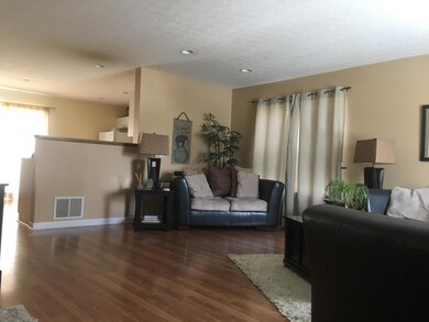 6520 Nottinghill Trail Dr, Canal Winchester, OH 43110 - photo 5