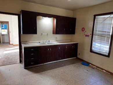 1523 Geneva St, Racine, WI 53404 - photo 2