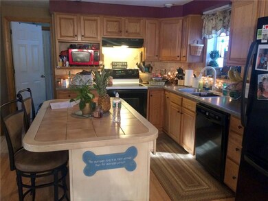 Another view of the kitchen.