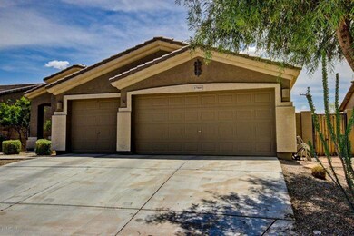 3 Car Garage