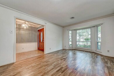 13502 Westport Ln, Houston, TX 77079 - photo 3