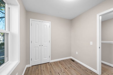 121 Putnam Cir, Springfield, MA 01104 - photo 7