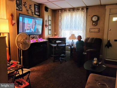 320 W Grant St, Lancaster, PA 17603 - photo 2