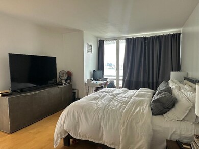 Crystal Point unit C1502, Jersey City, NJ 07302 - photo 7