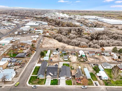 811 4th Ave W, Twin Falls, ID 83301 - photo 6