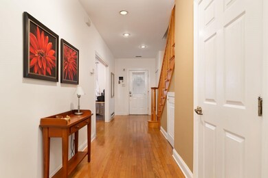 46 Independence Way unit TH, Jersey City, NJ 07305 - photo 2