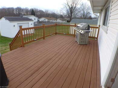 Large Deck off Kitchen for Summer Dining and Fun, 