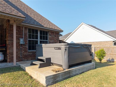 2917 Silver Maple Ln, Poteau, OK 74953 - photo 6