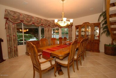 Formal Dining