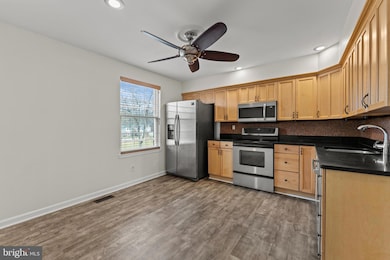 2647 Ebony Rd, Parkville, MD 21234 - photo 4