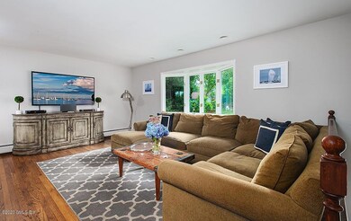 family room juniper