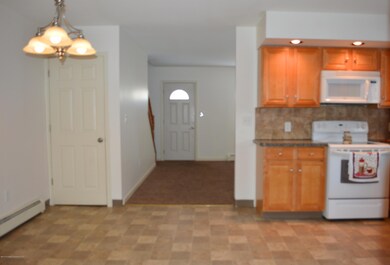 425 Putnam St, Scranton, PA 18508 - photo 6