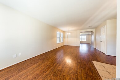 24707 Maple Crest, San Antonio, TX 78261 - photo 5