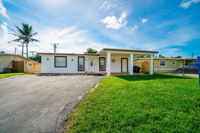 5638 Purdy Ln, West Palm Beach, FL 33415 - photo 2