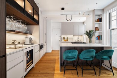 125 E 74th St unit 4B, New York, NY 10021 - photo 3