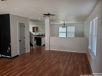 7307 Copper Meadow, Converse, TX 78109 - photo 3