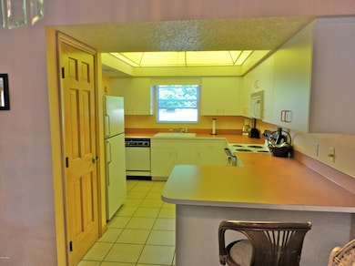 674 S Atlantic Ave, Cocoa Beach, FL 32931 - photo 7