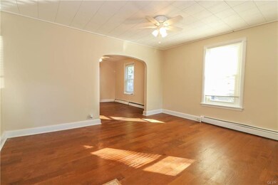 559 Ontario St, Bethlehem, PA 18015 - photo 4