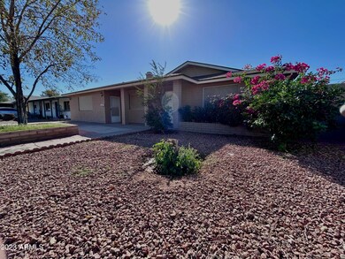 5809 W Wilshire Dr unit 6, Phoenix, AZ 85035 - photo 3