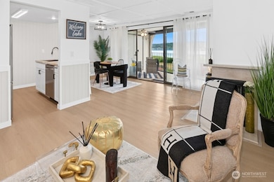 16925 Inglewood Rd NE unit B305, Kenmore, WA 98028 - photo 4